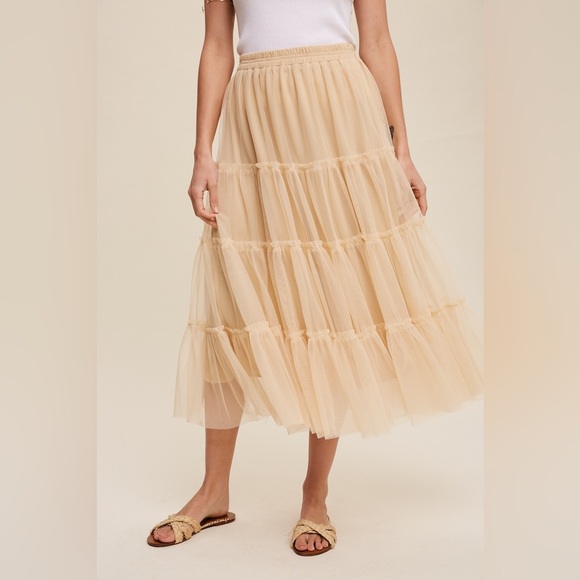 Ruffle Mesh Tiered Skirt in Champagne - Picture 3 of 17